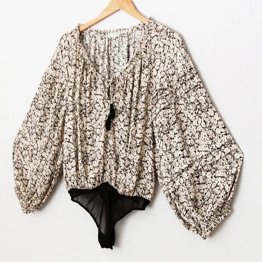 Free People FP Intimately All Tucks Printed Bodysuit XS Long Balloon Sleeves $78